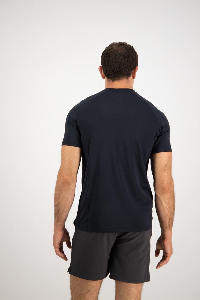 VMG1020-N-Top-Crop-3